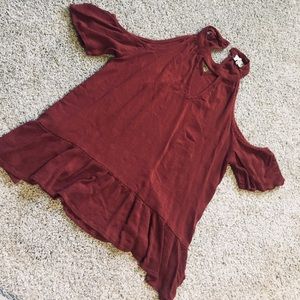 Short Sleeve Cold Shoulder Top!! ✨